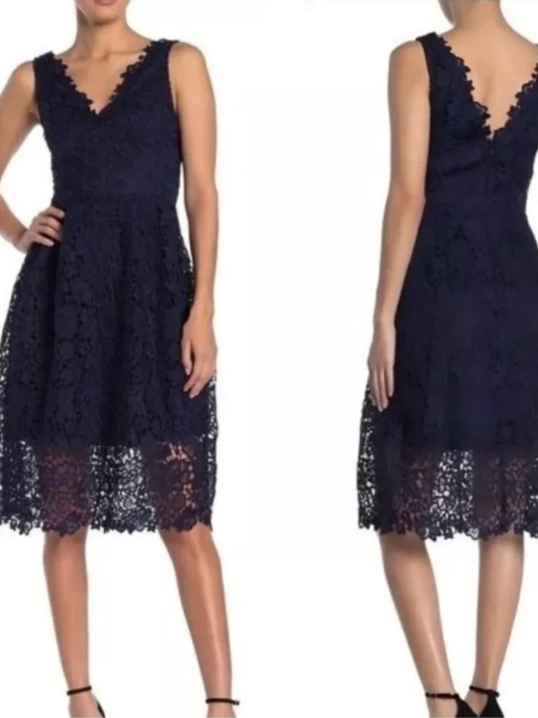 Astr The Label Wedding Guest Navy Blue Lace Midi Dress Medium Sleeveless V-Neck